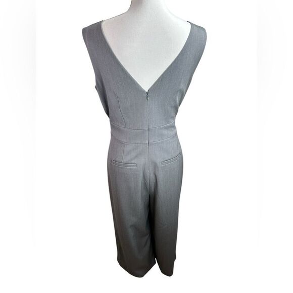 LOFT OUTLET Elegant Gray Sleeveless Jumpsuit Size 4 - Picture 5 of 12